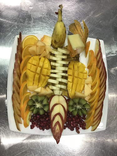 Opinii despre Emperor Restaurant and Cafe în Ajman - Hospitality and gastronomy