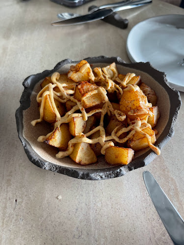 Comentarii opinii despre CAVE