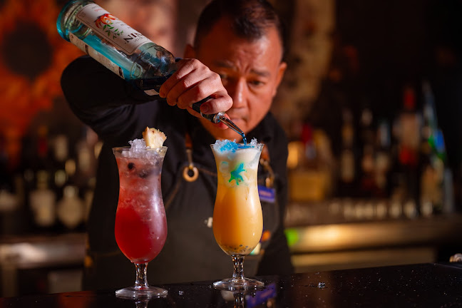 Ishtar Yas Marina - Hospitality and gastronomy