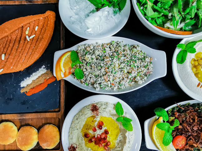 Financial Center Street, Along Sheikh Zayed Road, Next to Burj Khalifa - Dubai The Dubai Mall - Financial Ctr St - Dubai