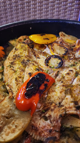 Opinii despre Estacoza seafood restaurant în Ras Al-Khaimah - Hospitality and gastronomy