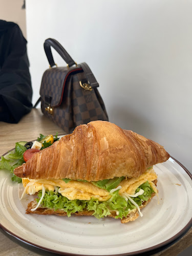 Comentarii opinii despre Jihan Cafe