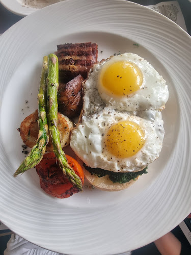 Tamani Hotel Marina - King Salman Bin Abdulaziz Al Saud St - Dubai Marina - Dubai