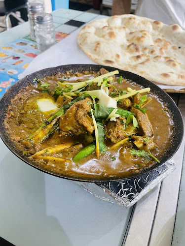 Fakhr Sialkot Restaurant