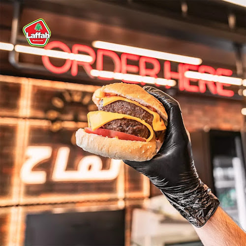 Opinii despre مطعم لفاح صحارى سنتر - Laffah Restaurant Sahara Center în Sharjah - Hospitality and gastronomy