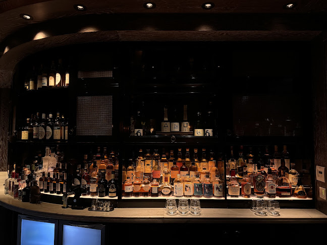 Opinii despre Dragon's Tooth Speakeasy Bar în Abu Dhabi - Hospitality and gastronomy