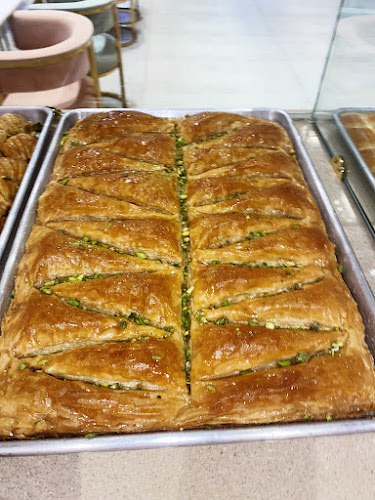 Comentarii opinii despre Alandalus Bakery and Sweets -مخبز وحلويات الاندلس