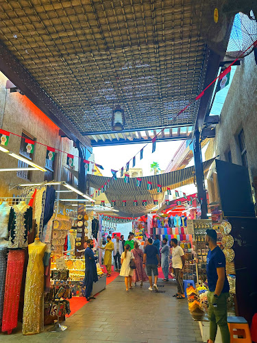 Opinii despre Grand Souk - Bur Dubai în Dubai - Hospitality and gastronomy