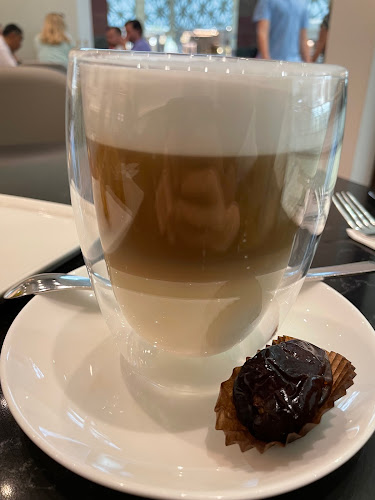 Comentarii opinii despre Café Bateel - Mirdif City Centre, Dubai