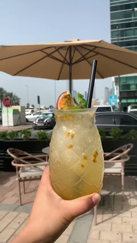 F8CQ+GVQ - Al Bateen - W10 - Abu Dhabi