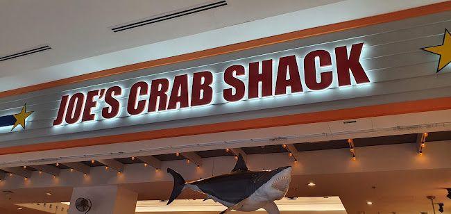 Joe's Crab Shack - Hospitality and gastronomy