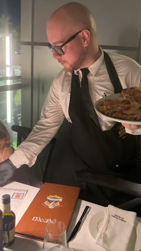 L'antica Pizzeria da Michele - City Walk - Hospitality and gastronomy
