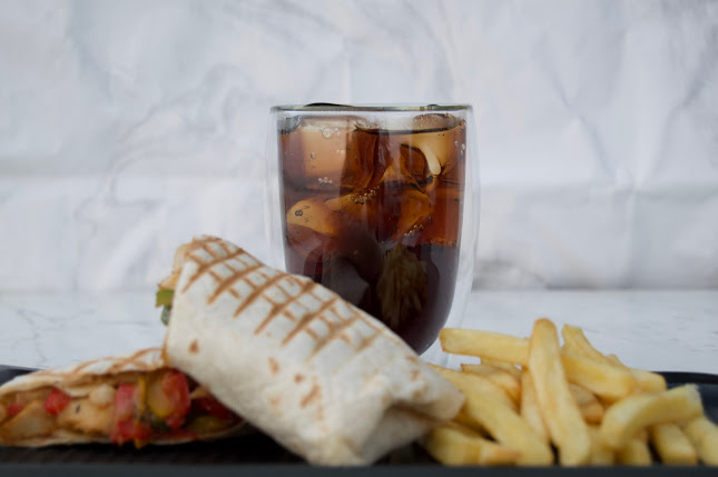 Comentarii opinii despre Mint Circle Cafe