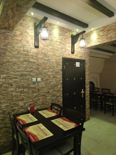 78RG+FH7 - Garbash Building,Al Khaleej Road,Abu Hail - Dubai