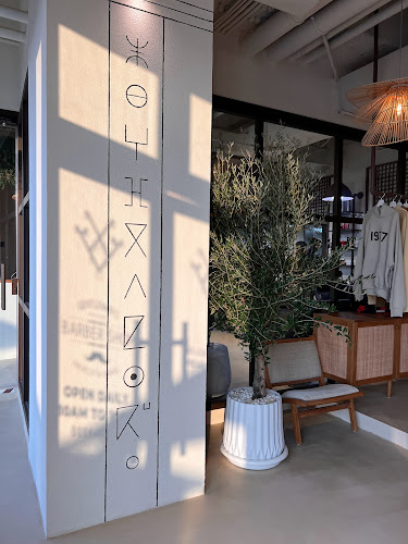 Comentarii opinii despre AMAZI Café & Barber