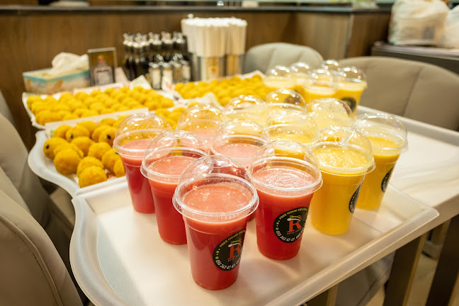 Royal Dining Restaurant - Dubai