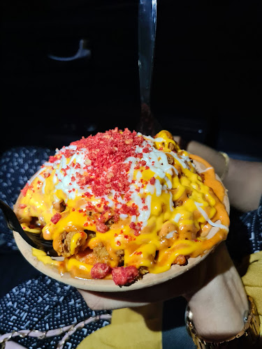 Burj Al Khan Restaurant - Hospitality and gastronomy