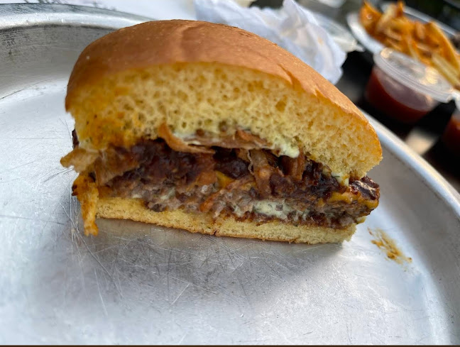 Comentarii opinii despre High Joint - Emirates Towers