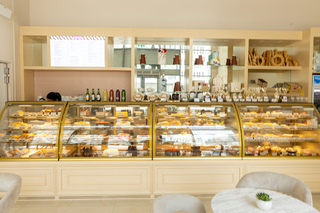 Comentarii opinii despre Katrina Sweets and Confectionery (Coffee and Cakes) - Bay Square