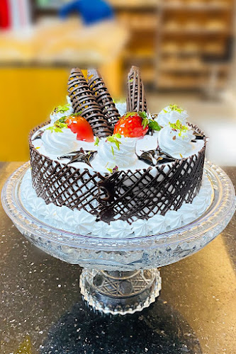 Kan Zaman Bakery Sharjah - Sharjah