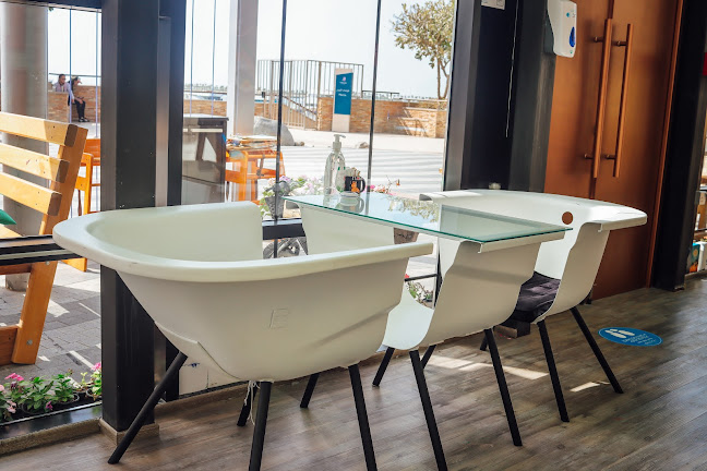 Comentarii opinii despre Art House Cafe