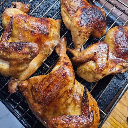 Comentarii opinii despre مطعم تندوري للمشاوي والشاورما والكوكتيلات والعصائر