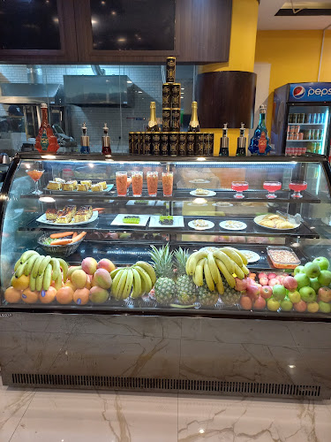 Comentarii opinii despre Qasr Al Shams Cafe & Restaurant