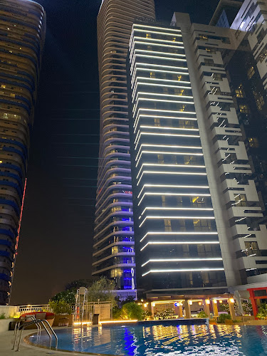 Opinii despre Oasis Pool Lounge în Dubai - Hospitality and gastronomy