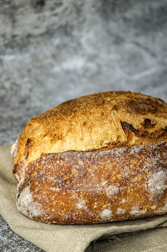 Comentarii opinii despre Knead Bakery & Patisserie