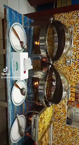 Opinii despre The Desi Inn Restaurant JLT în Dubai - Hospitality and gastronomy