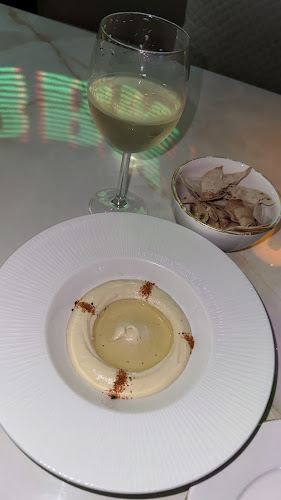 Burj Khalifa - Level 3, Armani Hotel Dubai - Sheikh Mohammed bin Rashid Blvd - Dubai