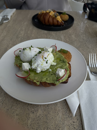 Opinii despre James Cafe - Al Qana în Abu Dhabi - Hospitality and gastronomy