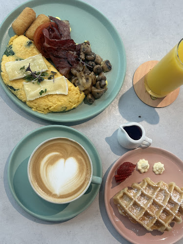 Comentarii opinii despre Eggcellent - Al Bateen