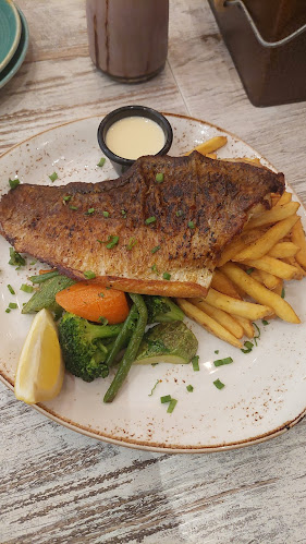 Opinii despre Urban Seafood Nakheel Mall în Dubai - Hospitality and gastronomy