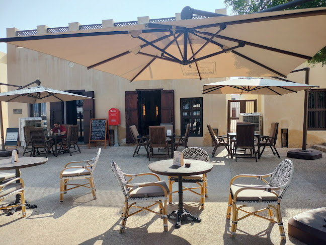 Al Bareed Cafe | مقهى البريد
