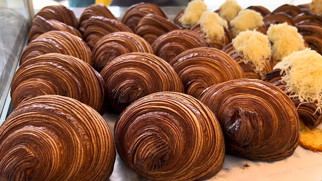 221B Baker Street - Hospitality and gastronomy