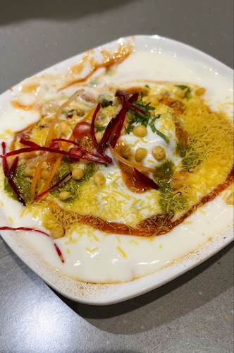 Opinii despre Bikanervala în Abu Dhabi - Hospitality and gastronomy