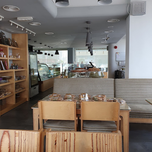 Al Dar Sweets - Hospitality and gastronomy