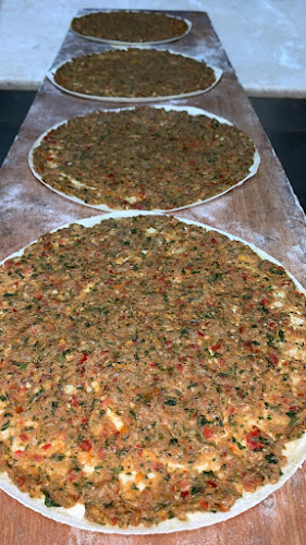 شبكة الامارات - Abu Dhabi