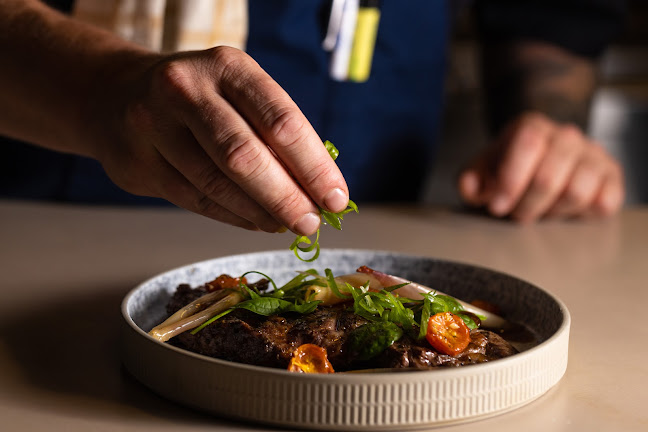 Opinii despre VALGERAND - Nordic grill în Abu Dhabi - Hospitality and gastronomy