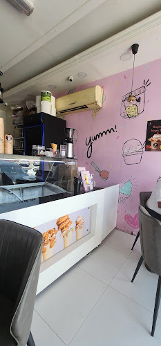 ICEBERRY ICECREAM AJMAN-AL BUSTAN - Hospitality and gastronomy