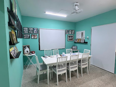 مطعم ومطبخ الامبراطور | Al Embratoor Cook & Restaurant