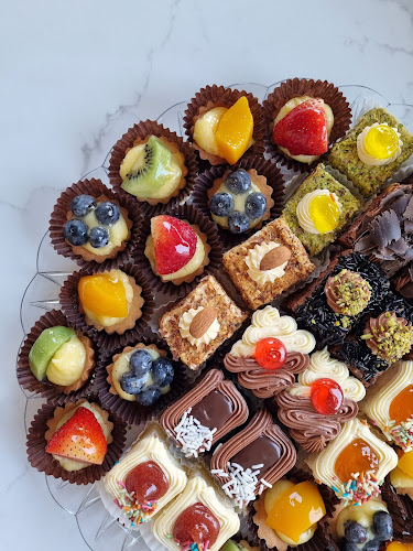 Sea Side patisserie - Abu Dhabi