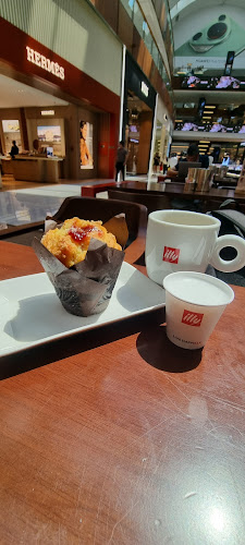 HAPPINESS STREET - Downtown Dubai - Dubai