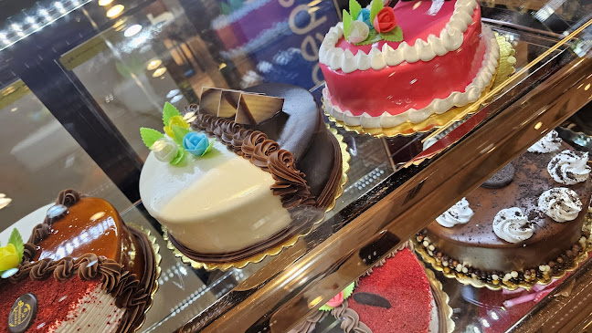 Shamseen Bakeries Al Nahda - Hospitality and gastronomy
