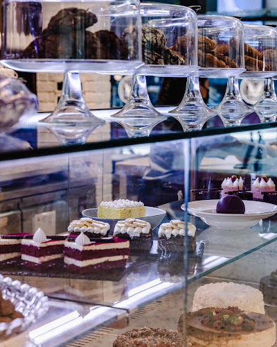 Comentarii opinii despre Alison Nelson’s Chocolate Bar