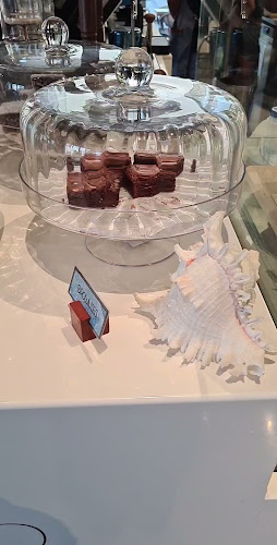 7 Sea Specialty cafe