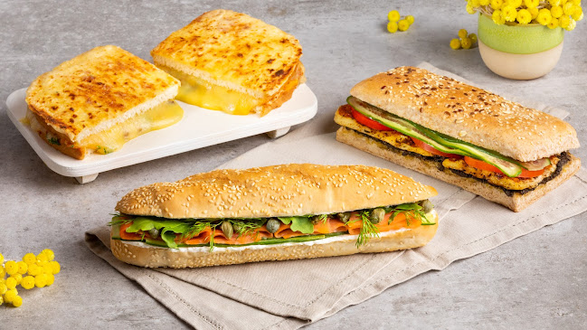 Peet’s Coffee - Dubai Mall, Fashion Avenue - Hospitality and gastronomy