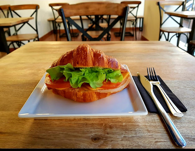 Jihan Cafe - Hospitality and gastronomy