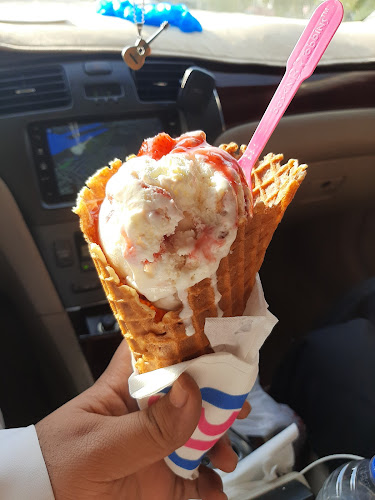 Baskin Robbins - Hospitality and gastronomy